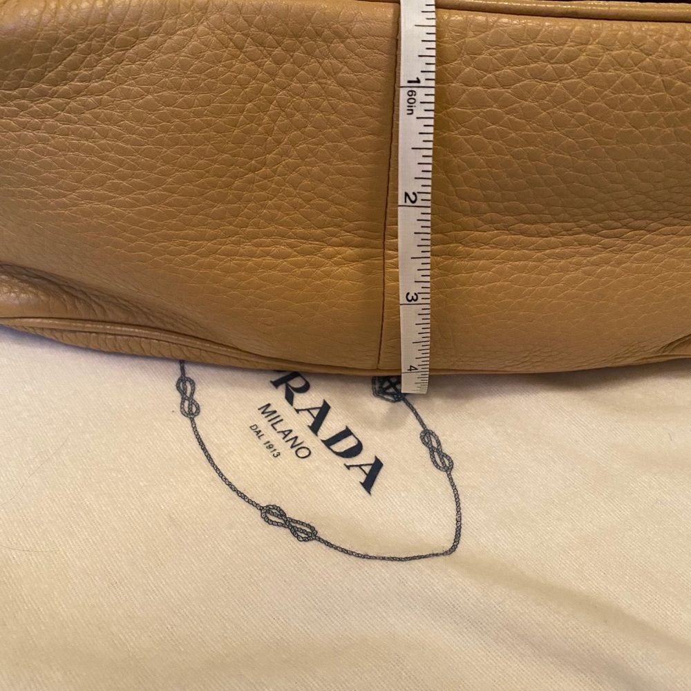 Prada purse authentic - Picture 9 of 11